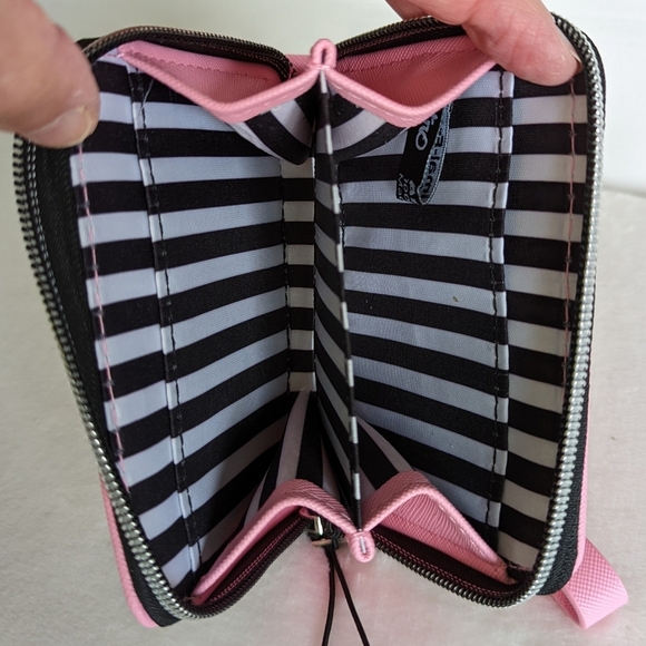 marc tetro Yorkie Wallet Wristlet Zip Around PVC Saffiano Pink Gift Boxed NWT - Picture 10 of 12